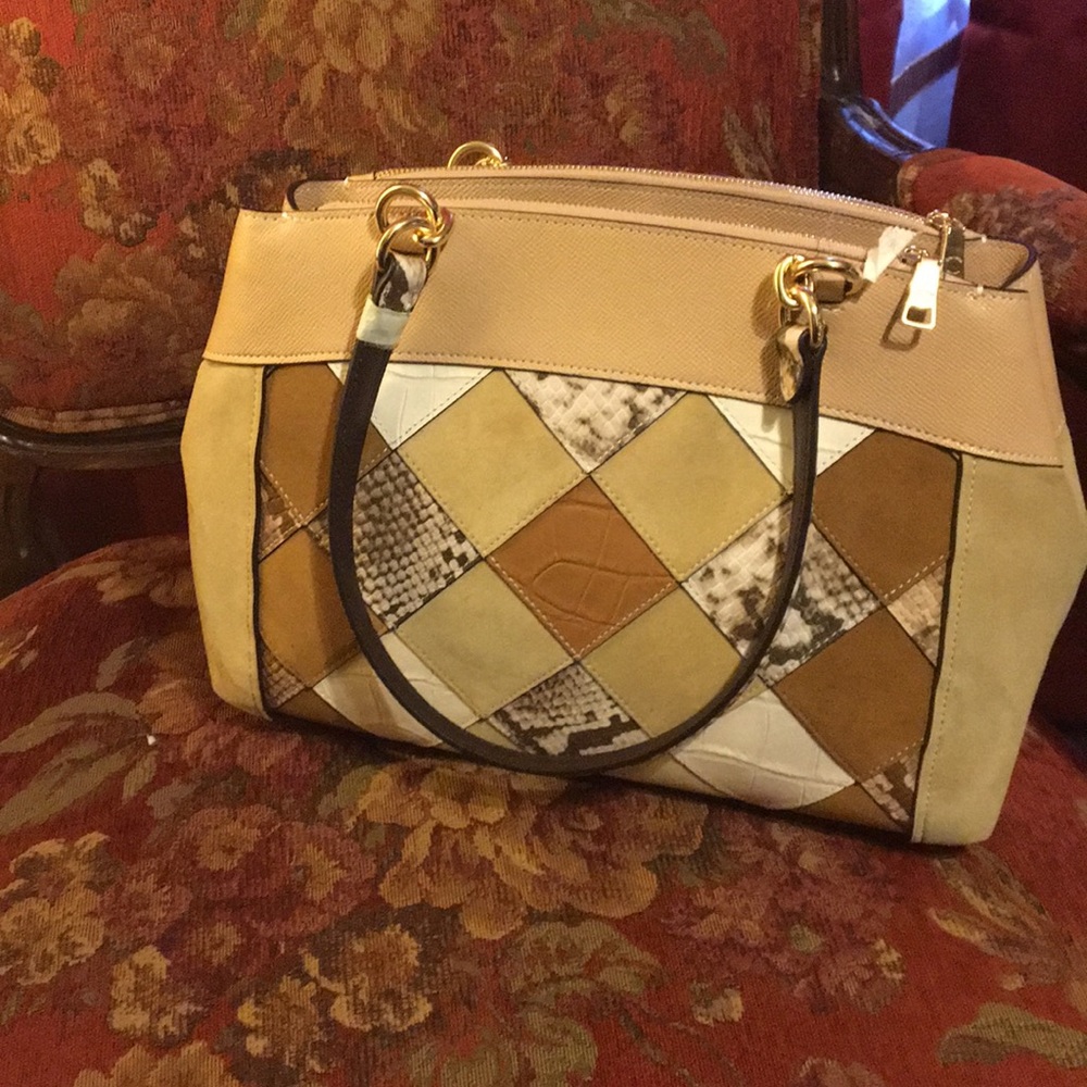 Purse - Picture 3 of 4